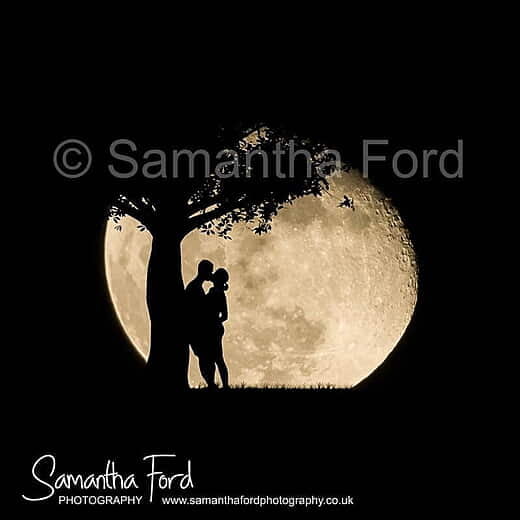 Under The Moon Of Love